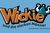 Auf dem Bild sieht man das Logo von "Wickie und die starken Männer". Der Schriftzug "Wickie" ist orange gestaltet.
